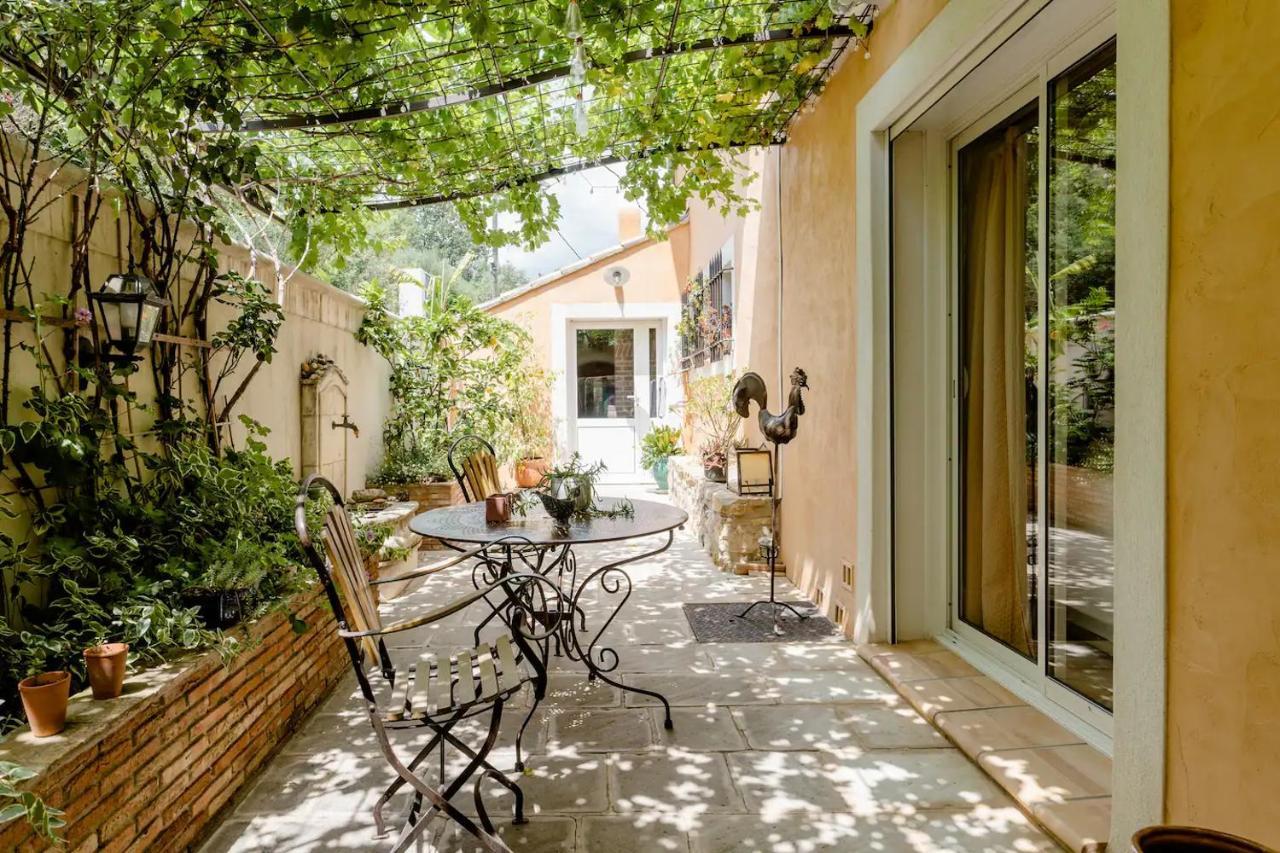 Agreable Chambre D'Hotes Avec Piscine Bed & Breakfast Льо Бусе Екстериор снимка