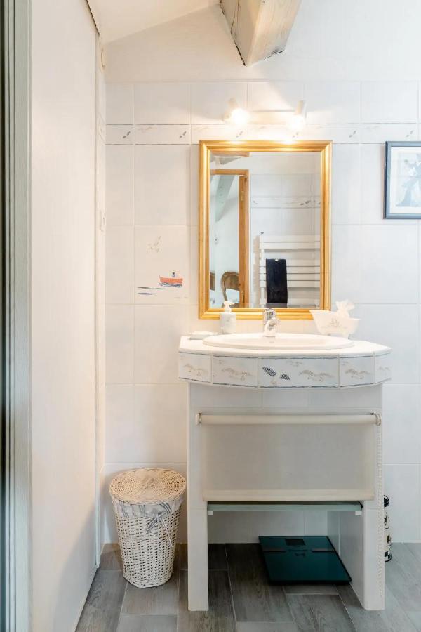 Agreable Chambre D'Hotes Avec Piscine Bed & Breakfast Льо Бусе Екстериор снимка